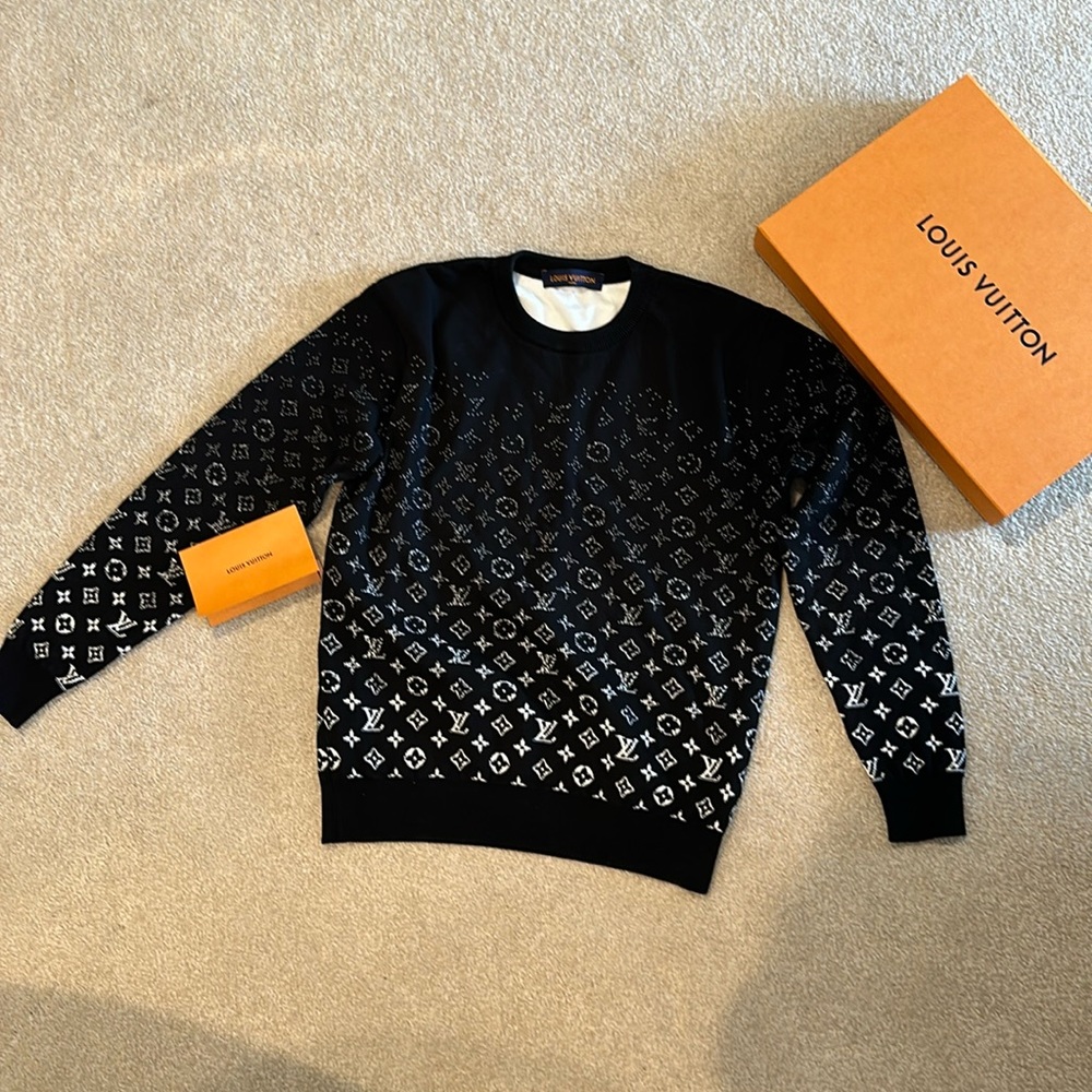 Luis Vuitton Monogram Degrade Crewneck